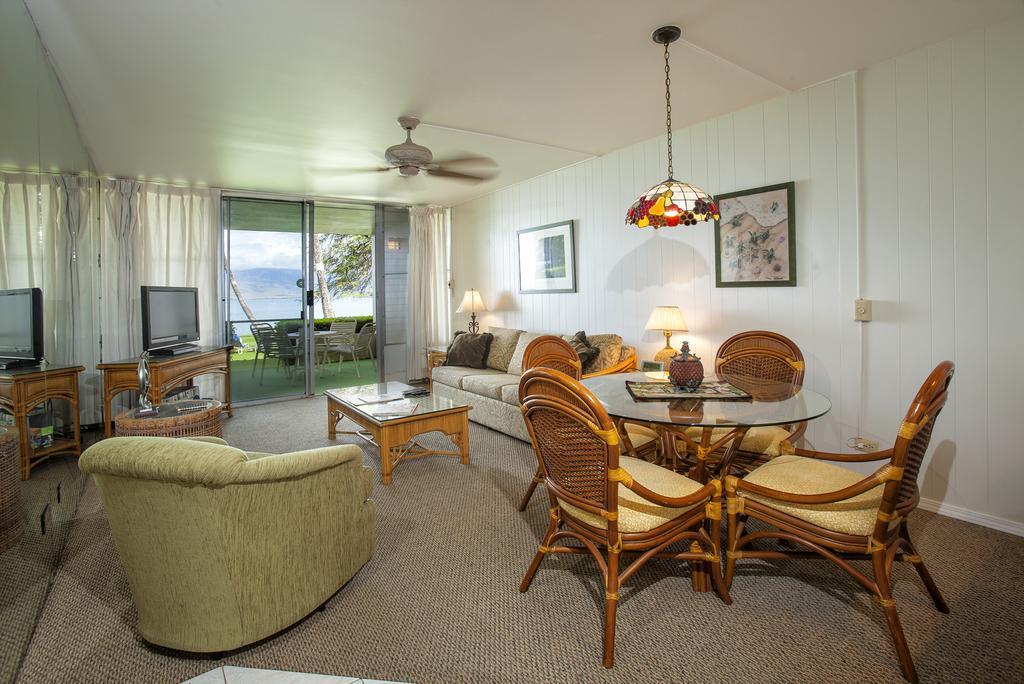 Royal Mauian, #302 Villa Kihei Room photo