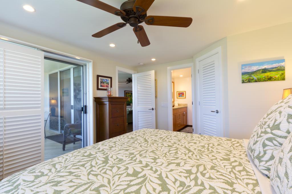 Royal Mauian, #302 Villa Kihei Room photo